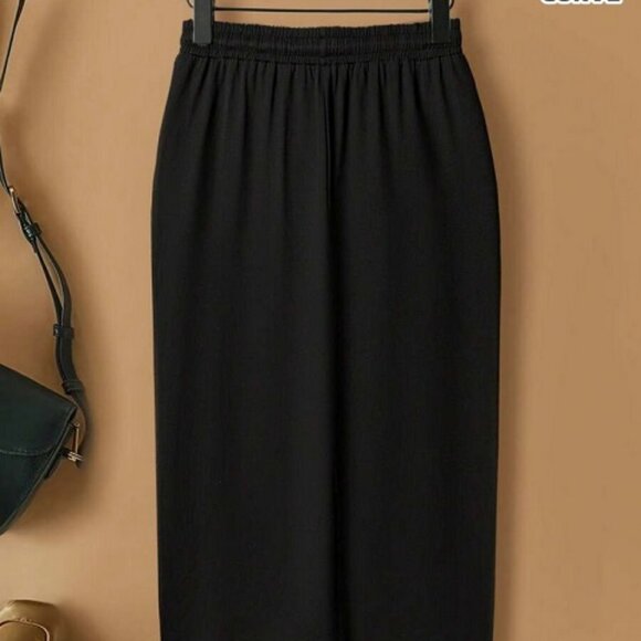 New SHEIN Clasi Plus Size Women Solid Color Black Waist Tie Knit Bodycon Mini Sk - Picture 1 of 1